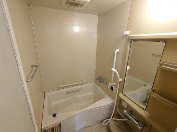 長岡京市友岡４丁目のマンション