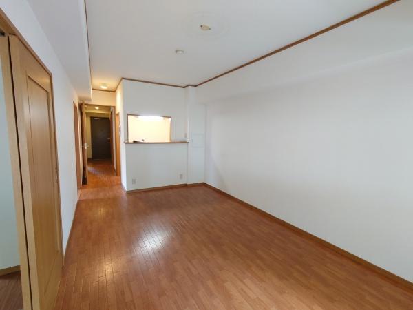長岡京市友岡４丁目のマンション