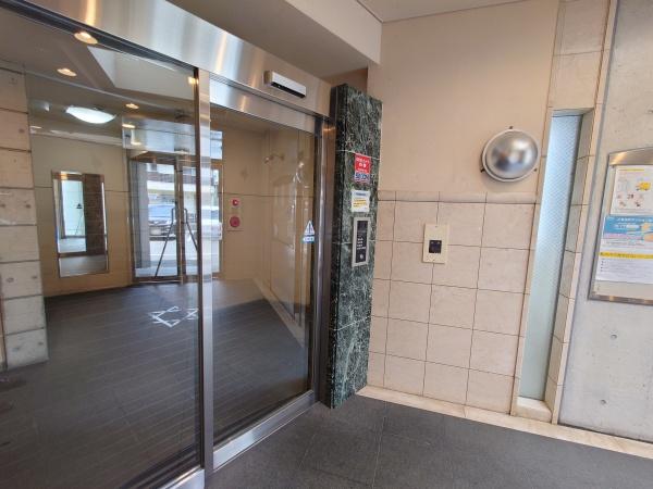 長岡京市友岡４丁目のマンション