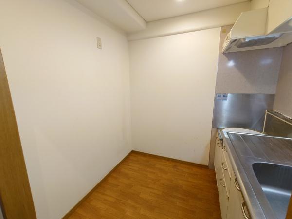 長岡京市友岡４丁目のマンション