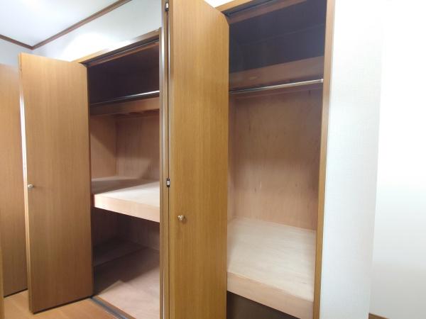 長岡京市滝ノ町１丁目の貸家