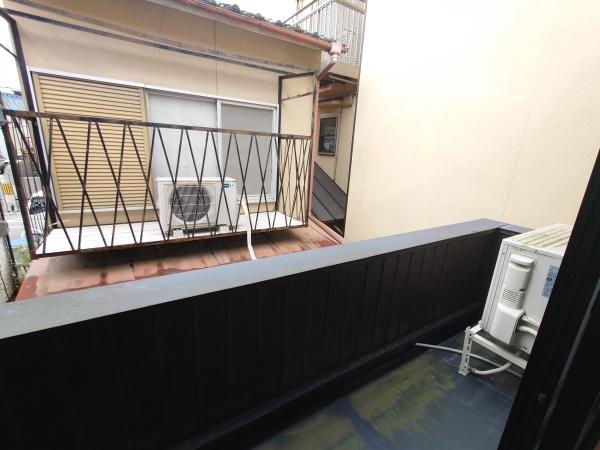 長岡京市滝ノ町１丁目の貸家