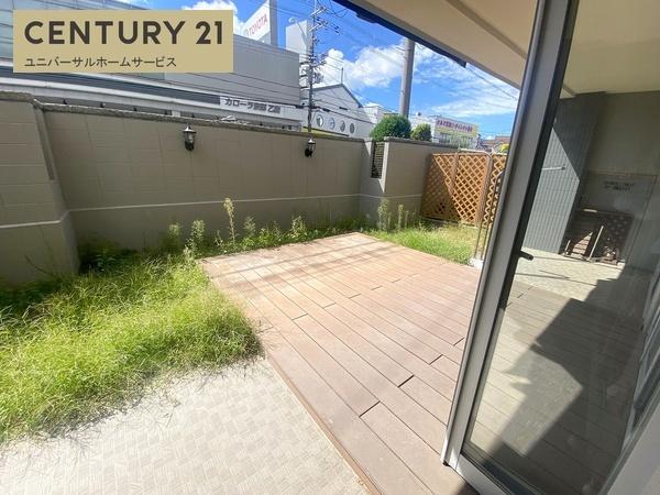向日市上植野町落堀のマンション