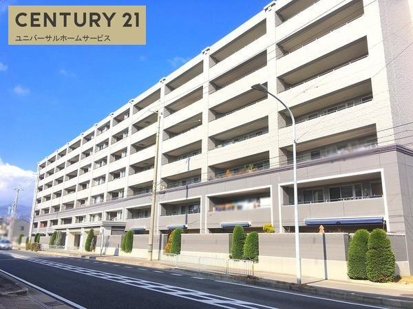 向日市上植野町落堀のマンション