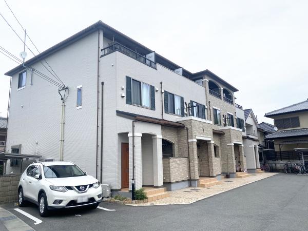 長岡京市天神５丁目のアパート