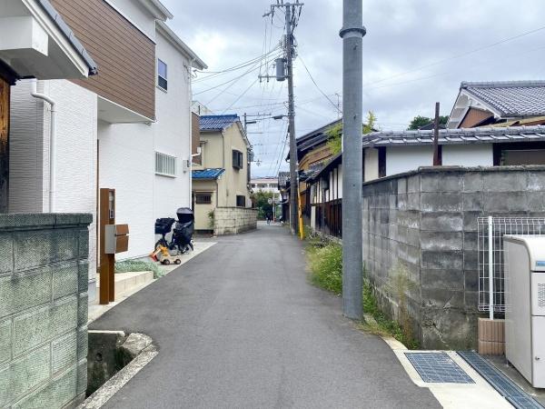 向日市寺戸町中垣内のアパート