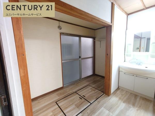 長岡京市開田４丁目の貸家