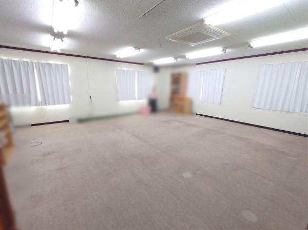 城陽市寺田水度坂　貸店舗・事務所3階