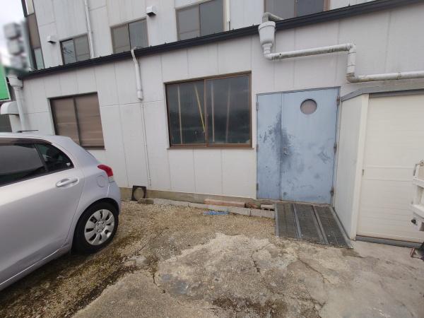 城陽市寺田水度坂の店舗（一戸建）