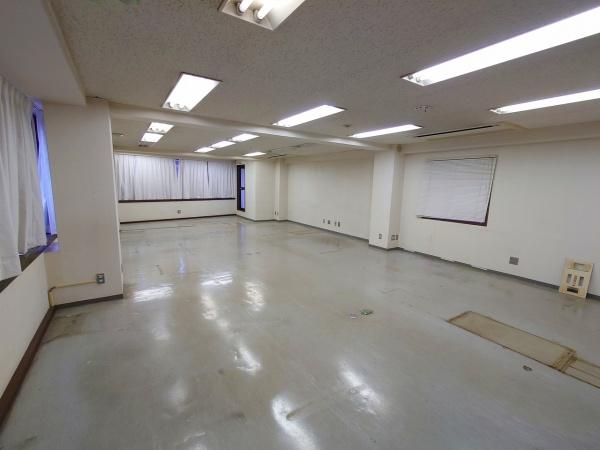 大阪市福島区野田３丁目の店舗・事務所
