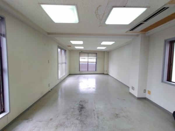 大阪市福島区野田３丁目の店舗・事務所