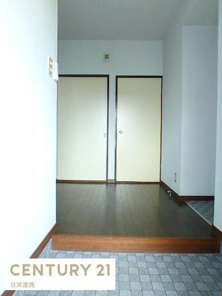 座間市入谷西３丁目のアパート