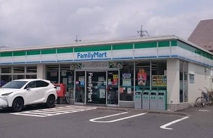 リベラルⅢ原当麻(ファミリーマート　相模原原当麻店)