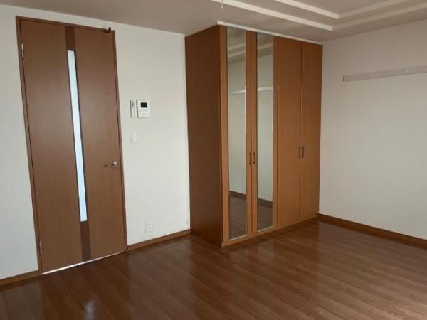 レジデンス（Ｒｅｓｉｄｅｎｃｅｓ）淵野辺