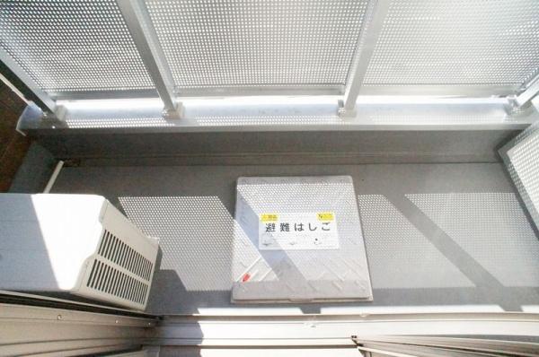 リブリ・CIAFULL