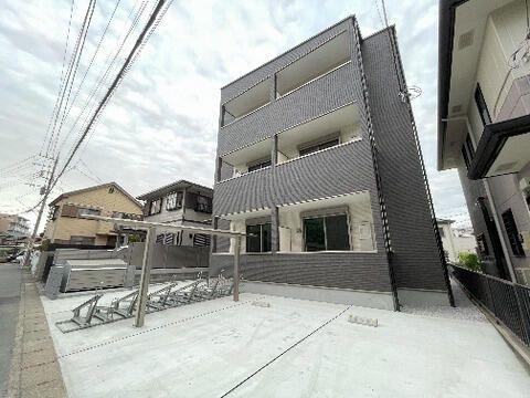 綾瀬市寺尾台４丁目のアパート