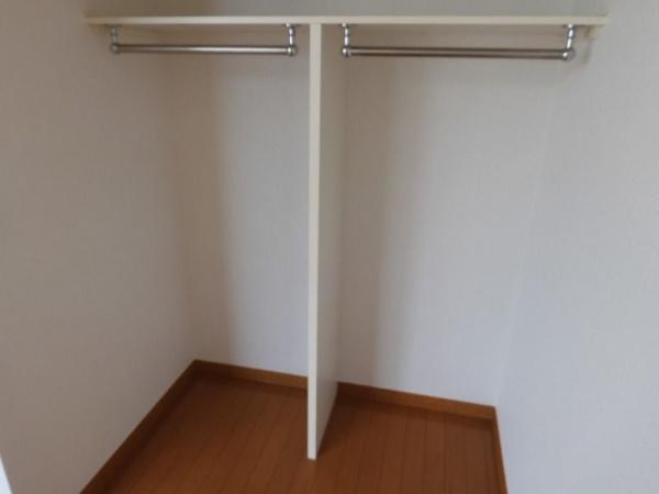 プランドール鶴間
