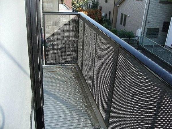 座間市緑ケ丘４丁目のアパート