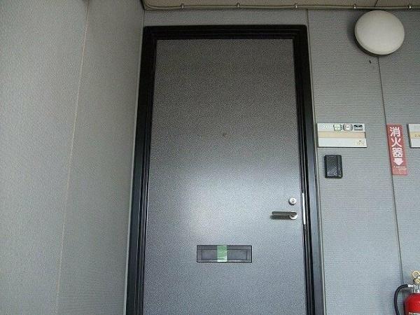 座間市緑ケ丘４丁目のアパート