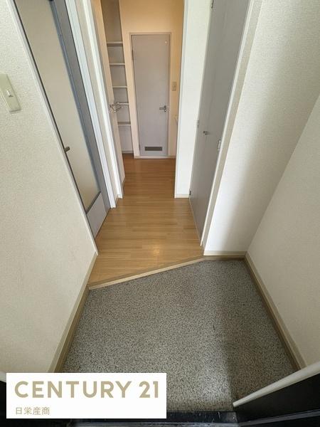 座間市緑ケ丘４丁目のアパート
