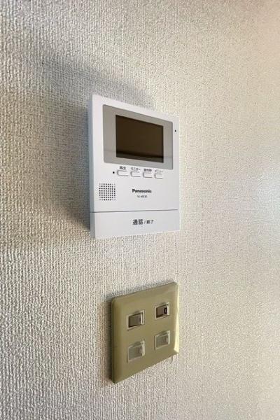 アネーロ・ヒル