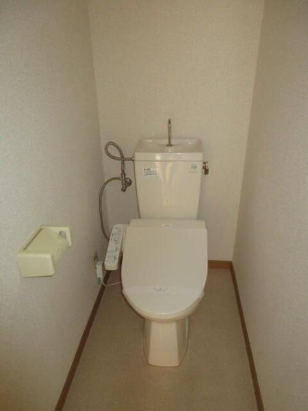 海老名市中新田１丁目のテラスハウス