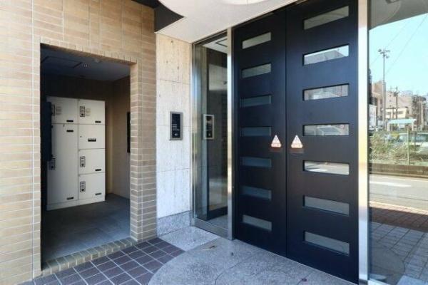 町田市中町１丁目のマンション