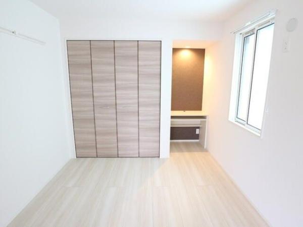 Ｄ－ＲＯＯＭ樹・旭町