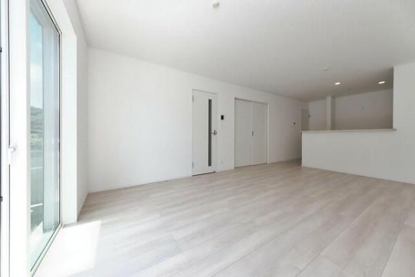 クレイドルガーデン海老名市社家第１６　３号棟