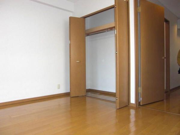 海老名市東柏ケ谷２丁目のマンション