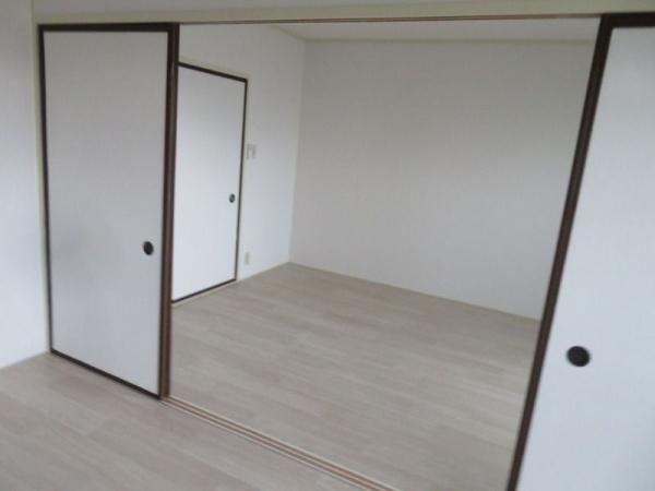 品川ひばりが丘アパート4号棟