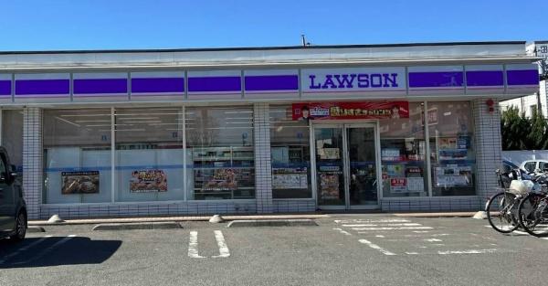グラツィアつきみ野(ローソン　つきみ野駅前店)