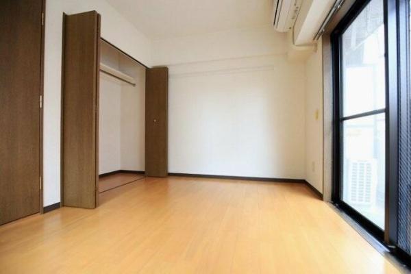町田市原町田６丁目のマンション