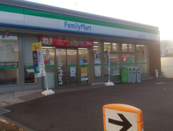 パレステージ本厚木(ファミリーマート　厚木栄町2丁目店)