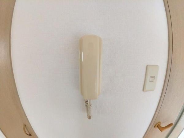 フローラ日野