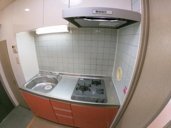 フローラ日野