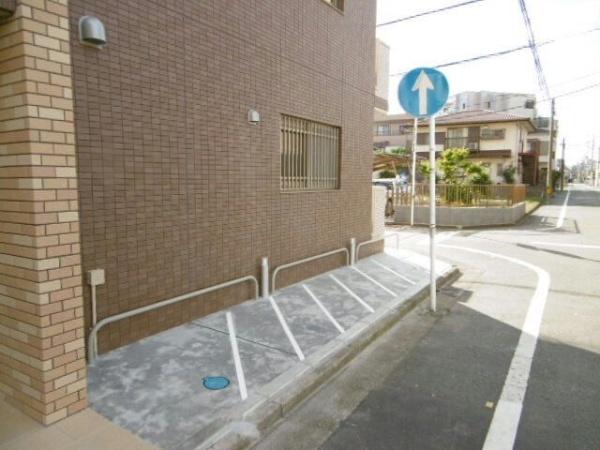 ユアーズ