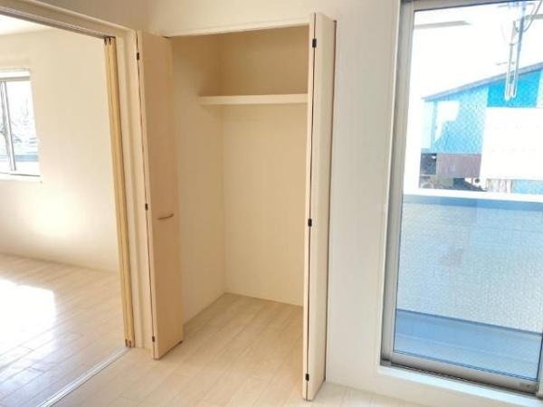 メルベール・クレシア