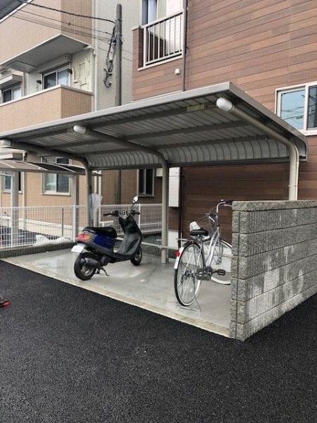 クリスタルメゾン　しらかば