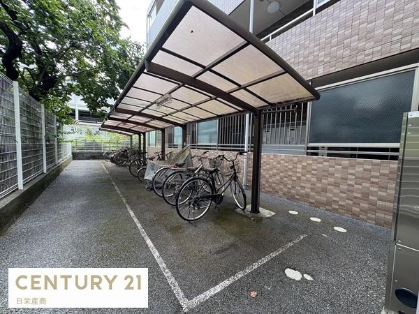 スタシオンウエスト