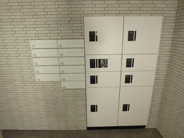 パインコート本厚木