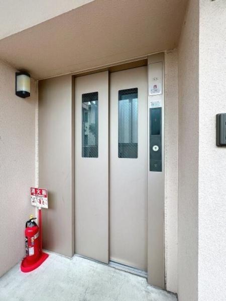 コンフォールプラザ