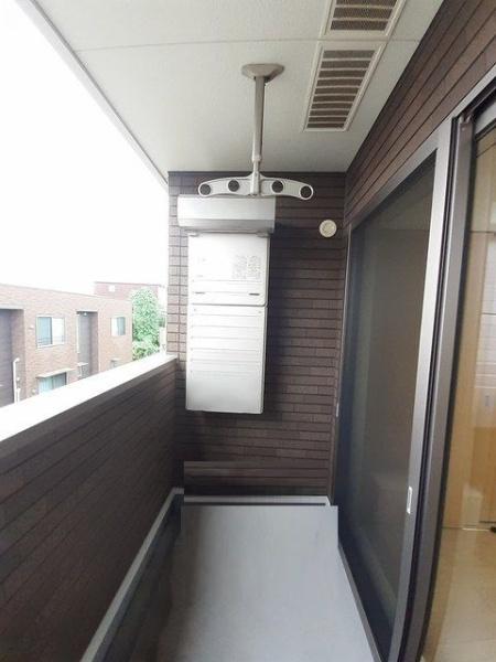 ラ　プラシード　町田