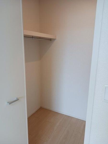 ラ　プラシード　町田