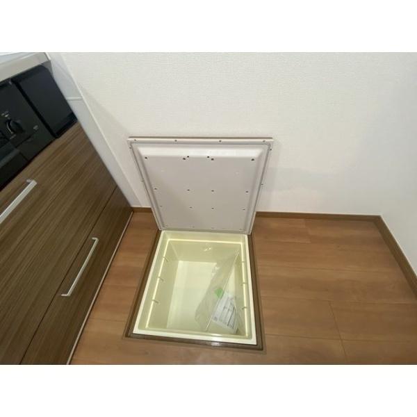 座間市南栗原１丁目のアパート