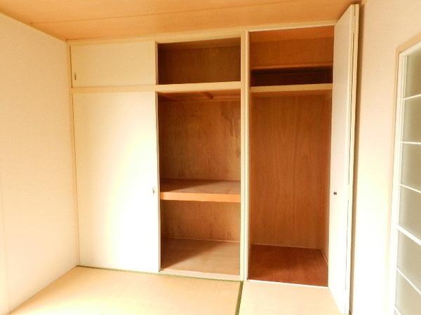サンライフ内出山Ａ