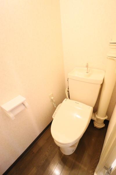 スクウェアパレス