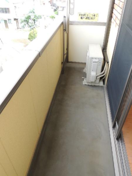 TIARA元町