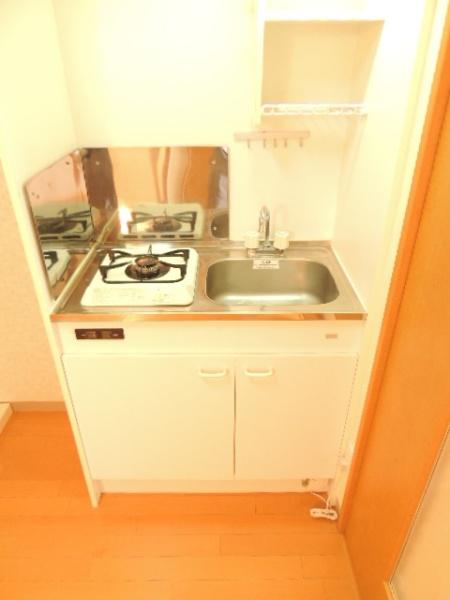 TIARA元町