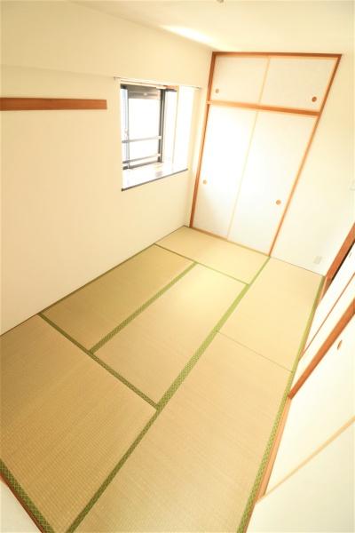 クレストメゾン